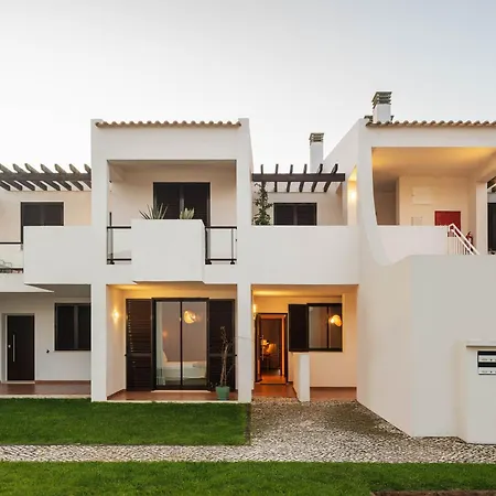 Piscina E Golf Apartamento Alvor