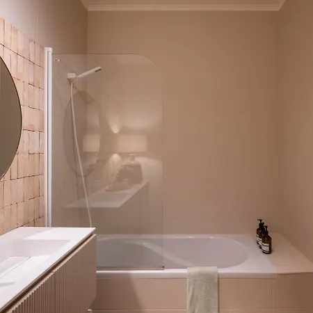 Piscina E Golf 阿尔沃尔