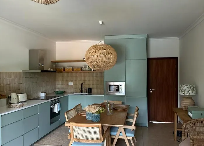 Piscina E Golf 알보르